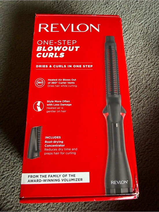 Revlon Other - Revlon One-Step Blowout Curls Styler - new in box